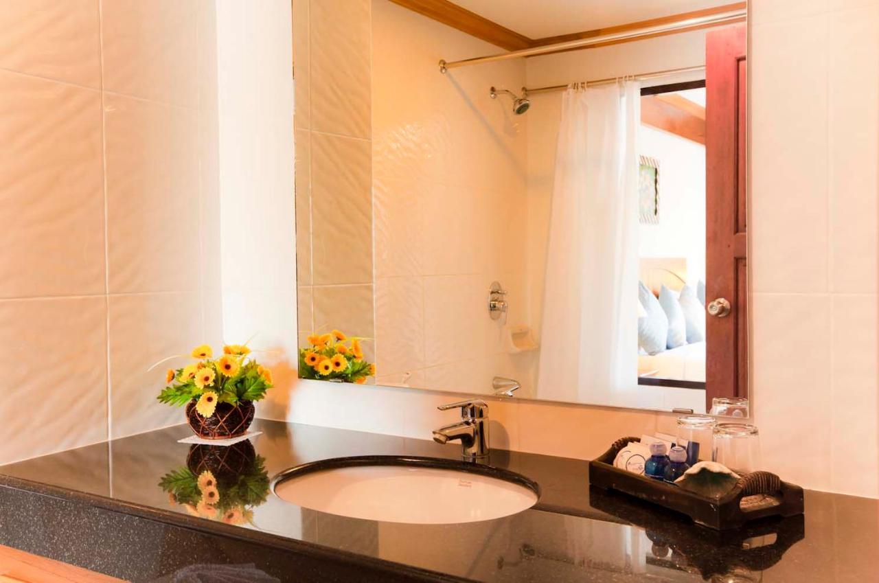 Patong Jiraporn Hill Resort מראה חיצוני תמונה